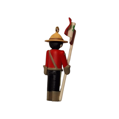 1997 Miniature Clothespin Soldier - 3rd (Clothespin Solider)