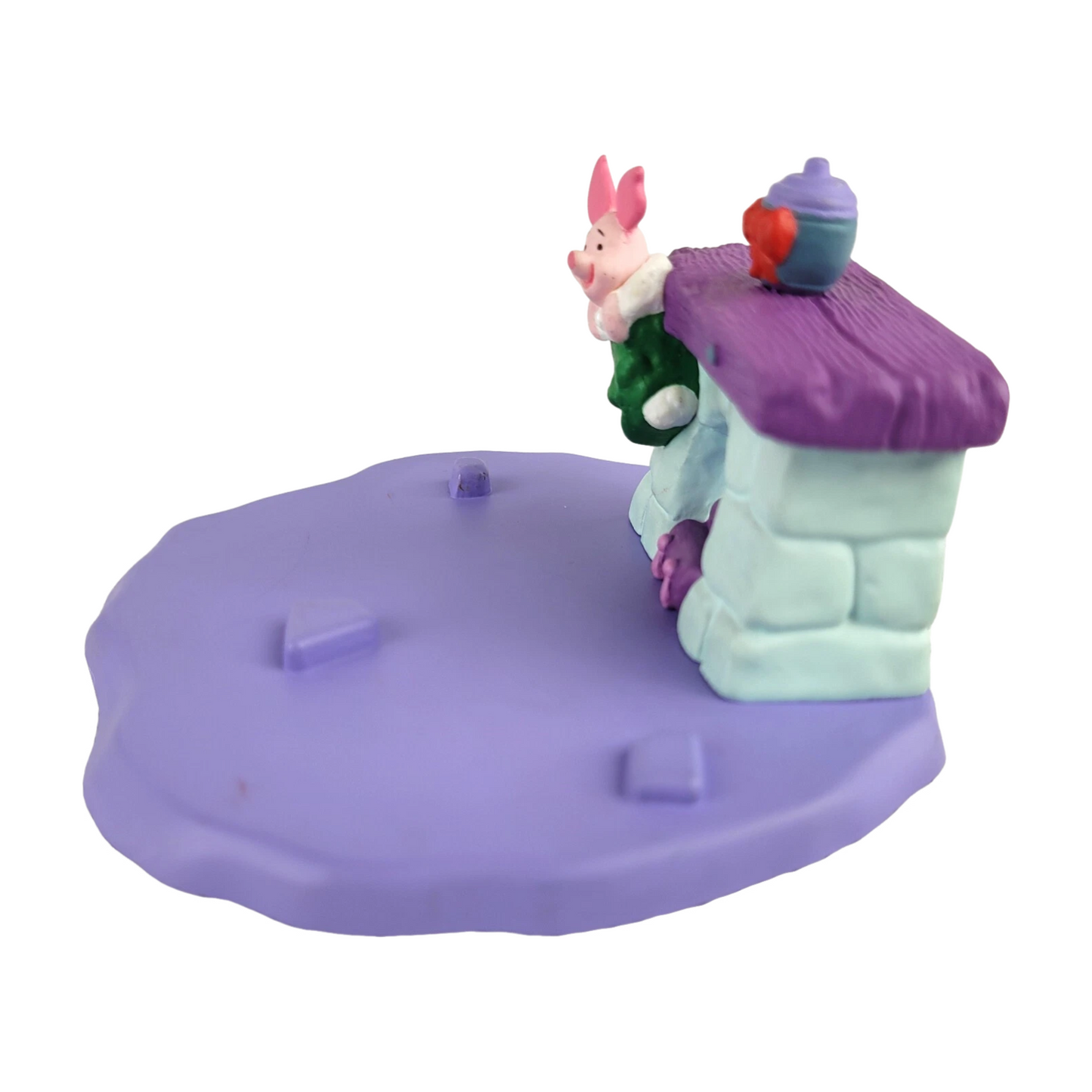 1999 Piglet (First of Four Figurines, Christmas at Pooh's House)