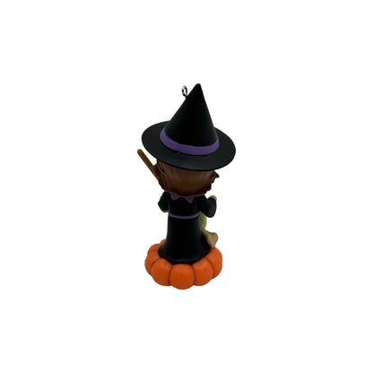 2014 Sweet Trick-Or-Treater (Happy Halloween!)