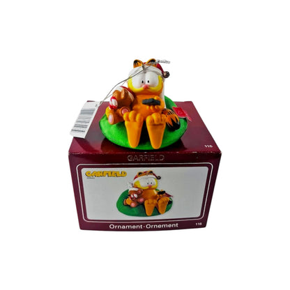 1990 Garfield with Teddy Bear (Garfield)
