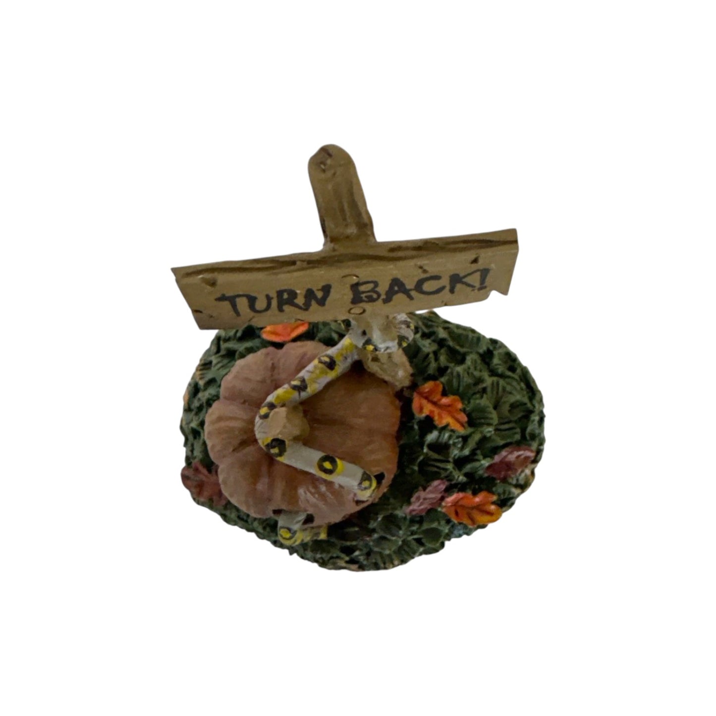 2015 Creepy Creatures Slither (Halloween Village Accessories – Department 56)