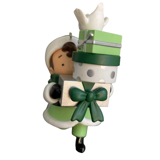 2025 Young Santa Surprise () QGO1205