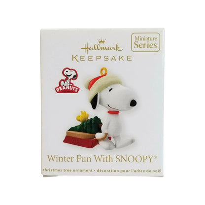2012 Winter Fun with Snoopy (Winter Fun with Snoopy)