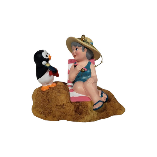 2000 Mrs. Claus's Holiday (Penguin)