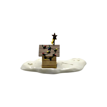 2000 Woodstock on Doghouse (A Snoopy Christmas)