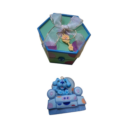 2005 Blue's Room (Blue's Clues) by Carlton Cards CXOR-122N