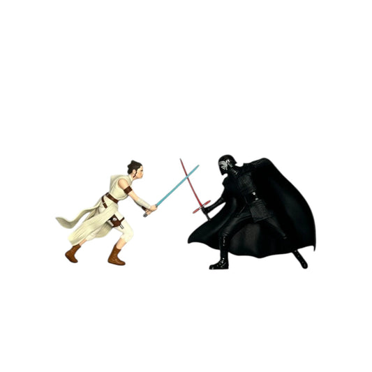 2019 Rey and Kylo Ren (Star Wars)