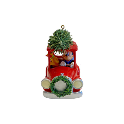 2008 Bringing Home the Tree (Mickey Mouse & Friends)