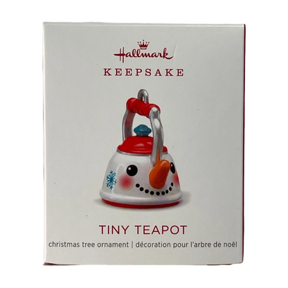 2018 TinyTeapot Hallmark Ornament (Kitchen) QXM8163