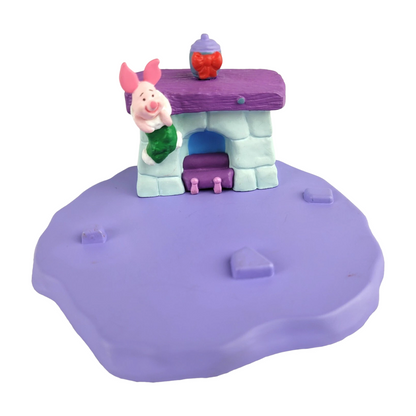 1999 Piglet (First of Four Figurines, Christmas at Pooh's House)