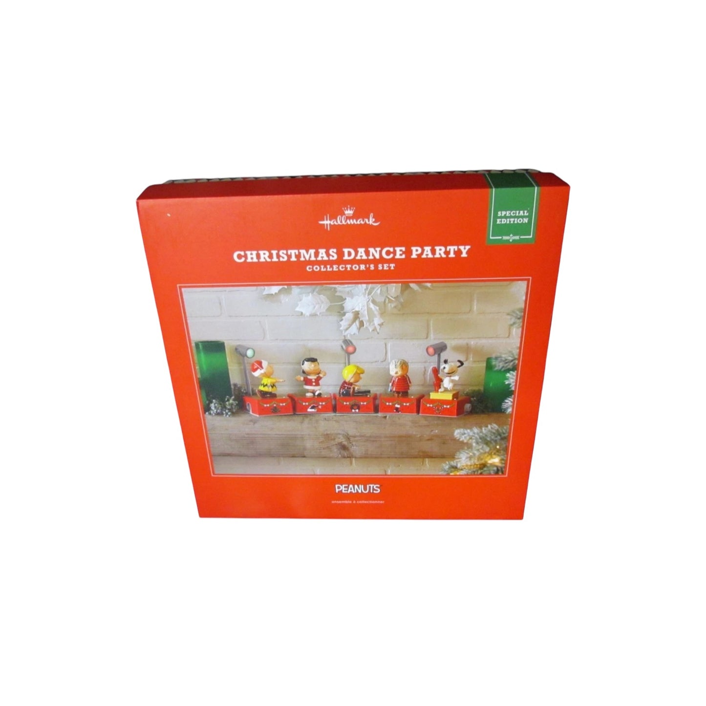 2017 Dance Party Charlie Brown (Peanuts)