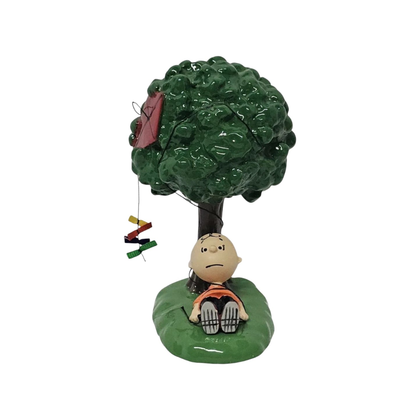 2016 Kite-Eating Tree (Peanuts Village Series)