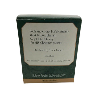 1997 Honey of a Gift Hallmark Ornament (Winnie the Pooh) QXD4255 Image7