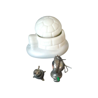 2000 Frosty Friends Igloo (Frosty Friends)
