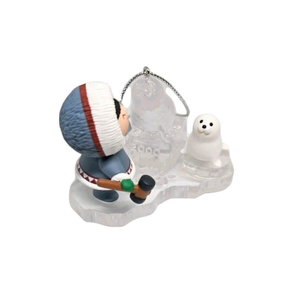 2000 Ice Sculpture (Frosty Friends)