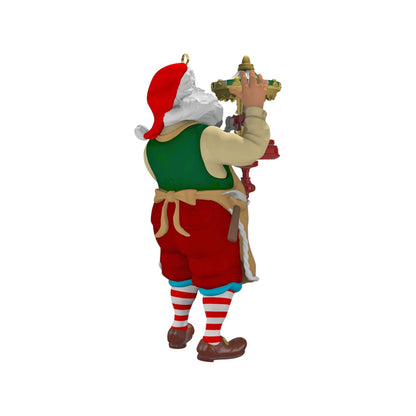 2021 Toymaker Santa (Toymaker Santa)