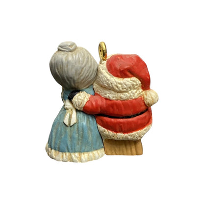 1991 Mr. & Mrs. Kringle with Cookies (The Kringles)