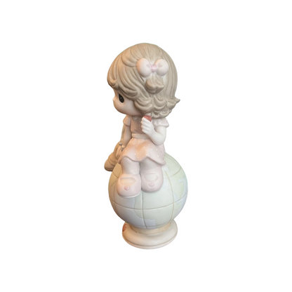 2010 Share the Gift of Love (Precious Moments)