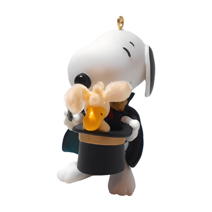 2005 Snoopy The Magnificent (Spotlight on Snoopy)