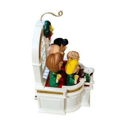 2007 Ringing In Christmas (Peanuts)