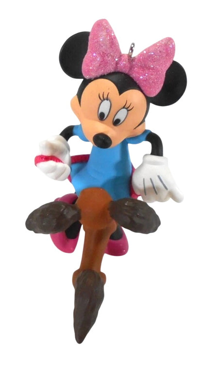 2012 Tangled Up in Fun (Mickey Mouse & Friends)