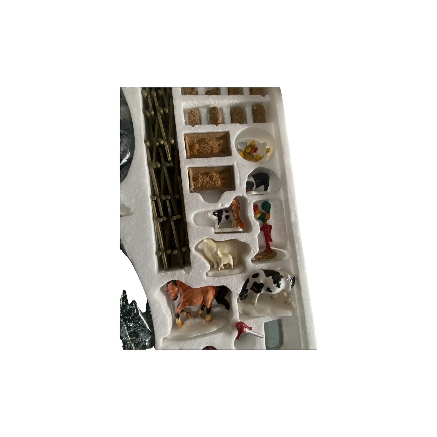 1997 Farm Accessory Set - (The Original Snow Villag)