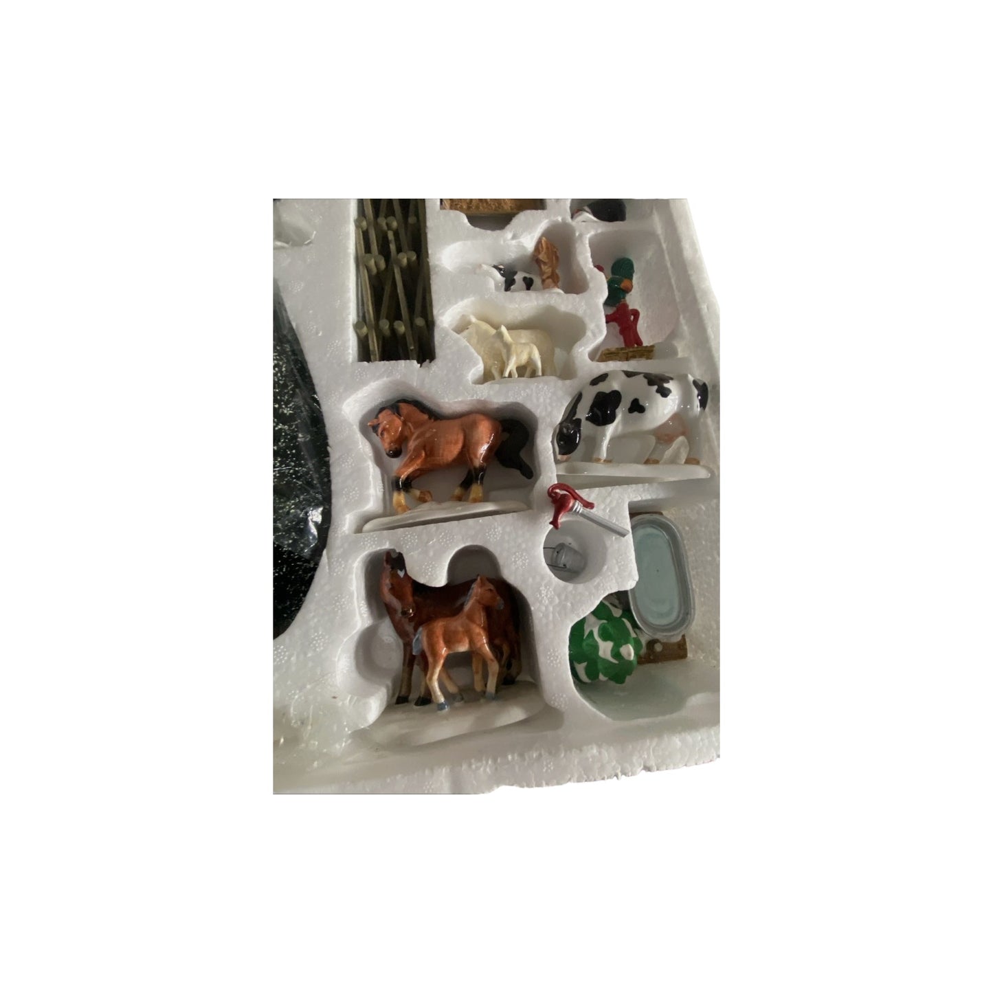 1997 Farm Accessory Set - (The Original Snow Villag)