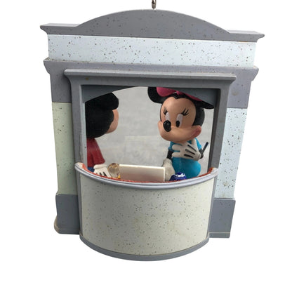 2008 Window-Shopping (Mickey Mouse & Friends)