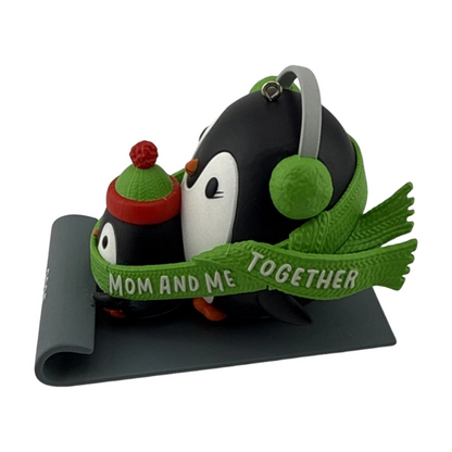 2025 Mom & Me (Parent & Child Ornament) QGO1482