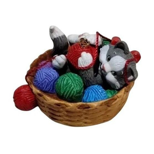 2010 Mischievous Kittens (Mischievous Kittens)