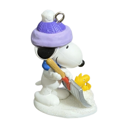2025 Winter Fun With Snoopy (Snoopy) QXM9555