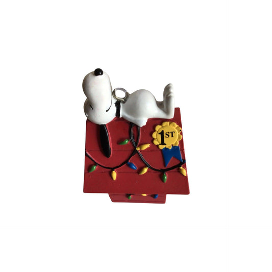 2020 Peanuts Snoopy on Dog House Christmas Ornament