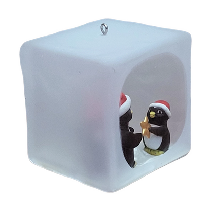 2013 Holiday on Ice (Penguin)