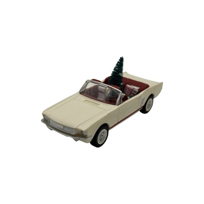 1992 1966 Mustang (Classic American Cars)