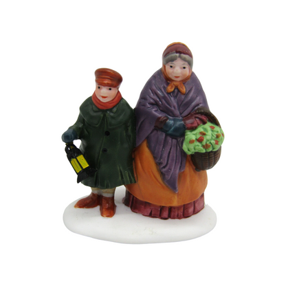 1989 Carolers on the Doorstep – Heritage Village / Dickens’ Village Accessory (Department 56 #5570-0)