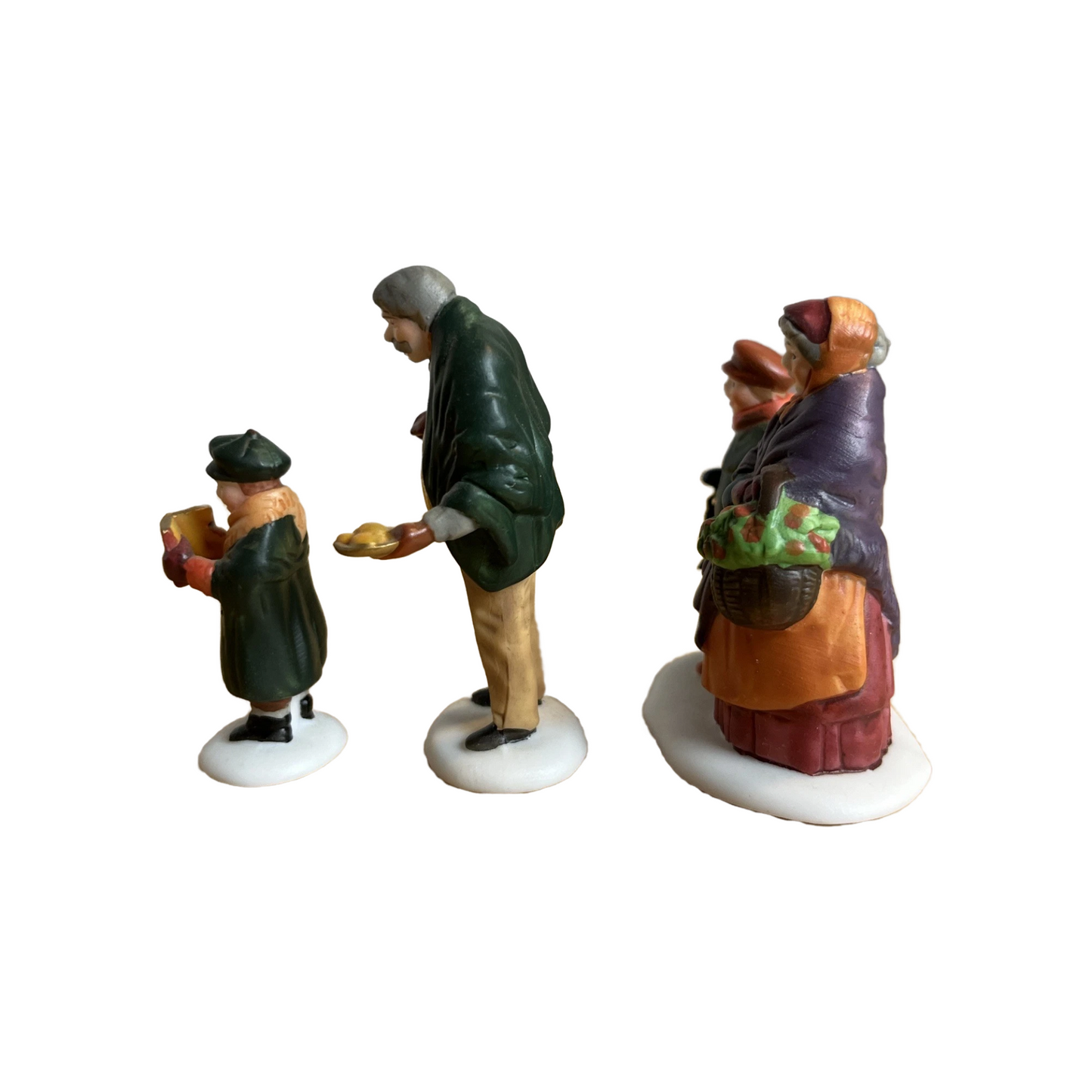 1989 Carolers on the Doorstep – Heritage Village / Dickens’ Village Accessory (Department 56 #5570-0)