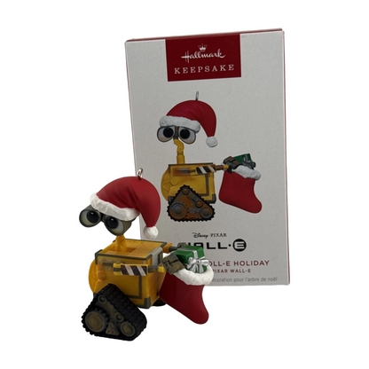 2025 A Wall-E, Joll-E Holiday (Wall-E) QXD7285