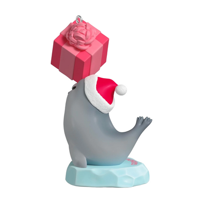 2025 Granddaughter (Grandchild Ornaments) QGO1495