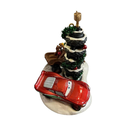 2010 Piston Cup Tire Tree (Cars)
