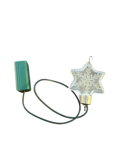 2011 Ornament Spotlight (Star)