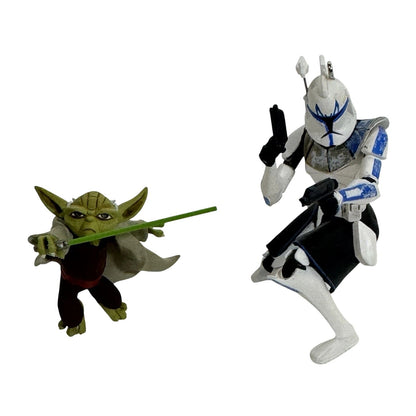 2010 Master Yoda and Captain Rex (Star Wars: The Clone Wars)