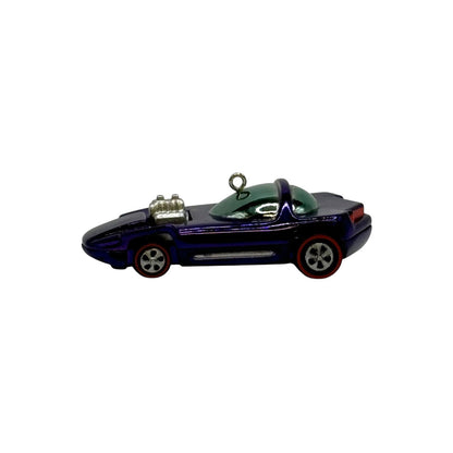 2000 (1968) Silhouette and Case (Hot Wheels)