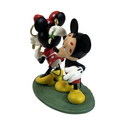 2009 Mistletoe Mickey (Mickey Mouse & Friends)