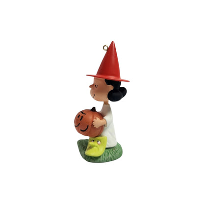 2012 Lucy o' Lantern (Peanuts)
