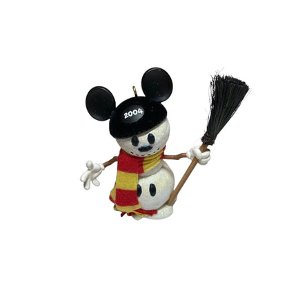 2004 Snow Sculpture (Mickey Mouse)