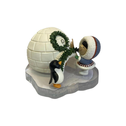 1993 Penguin and Igloo (Frosty Friends)