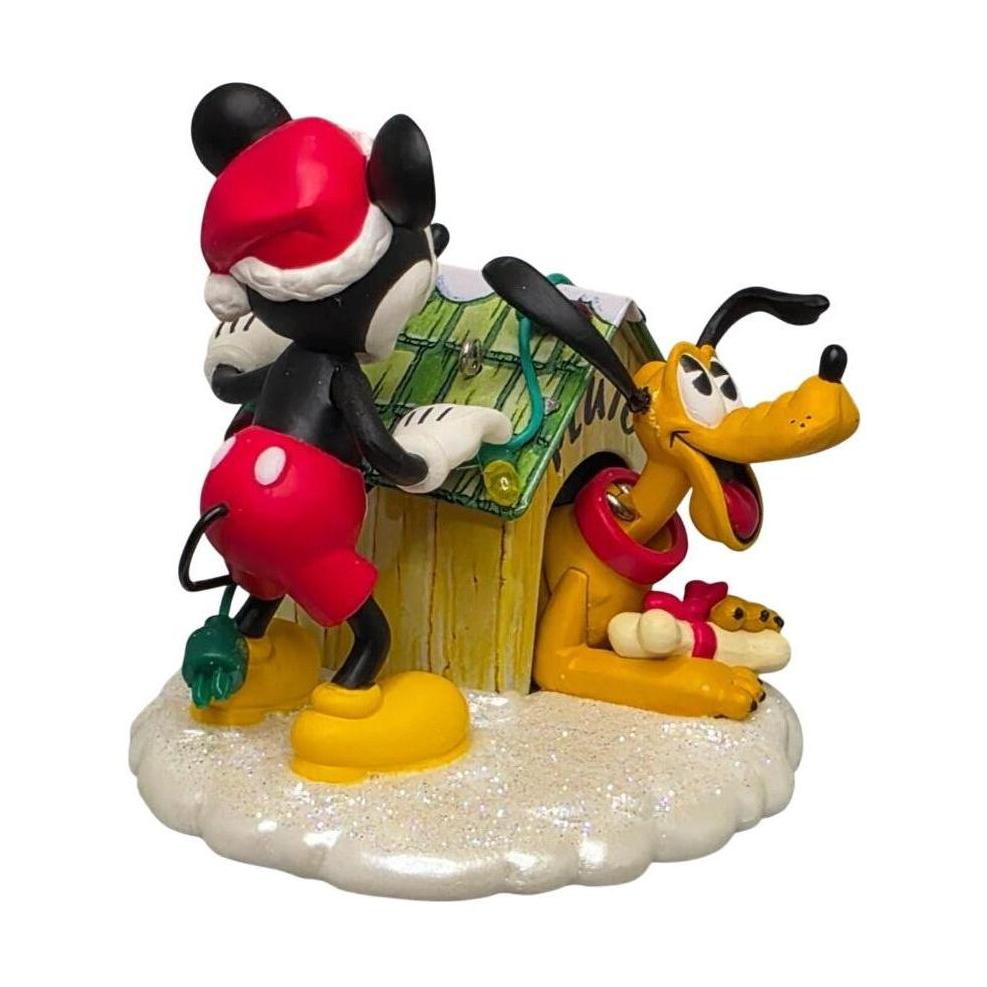2003 Mickey and Pluto (Mickey Mouse & Friends)