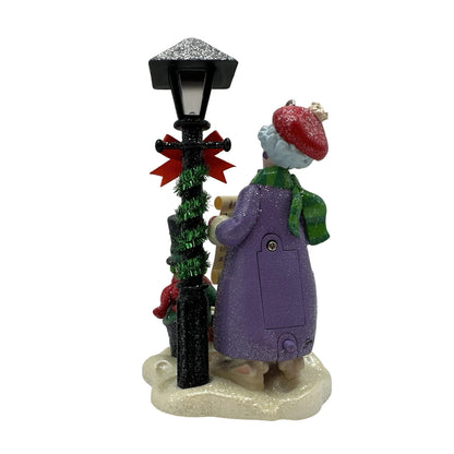 2005 The Crabby Caroler (Maxine)