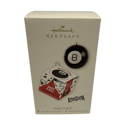 2008 Magic 8 Ball (Toys and Games)