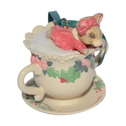 2001 GrandMother (Mouse)